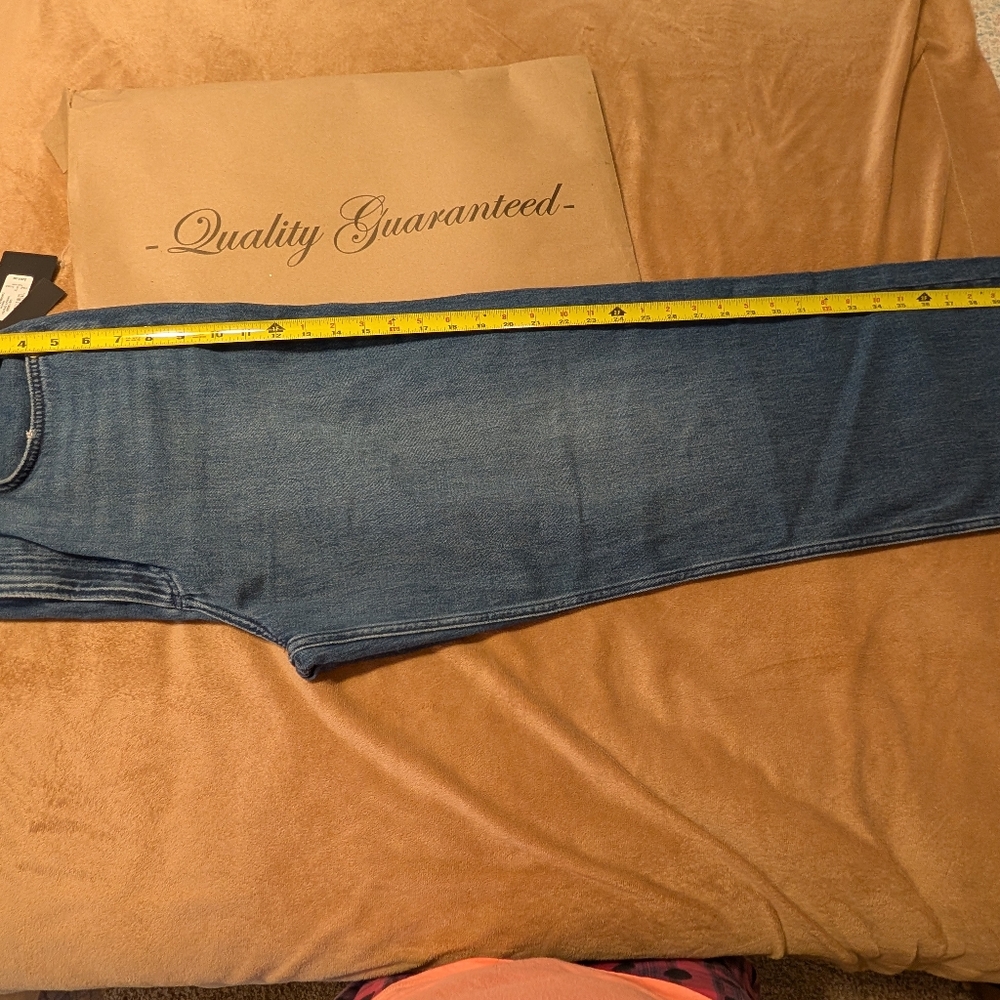 Authentic Rag & Bone® NWT Stylish Logan mid-rise blue jeans - Picture 9 of 15